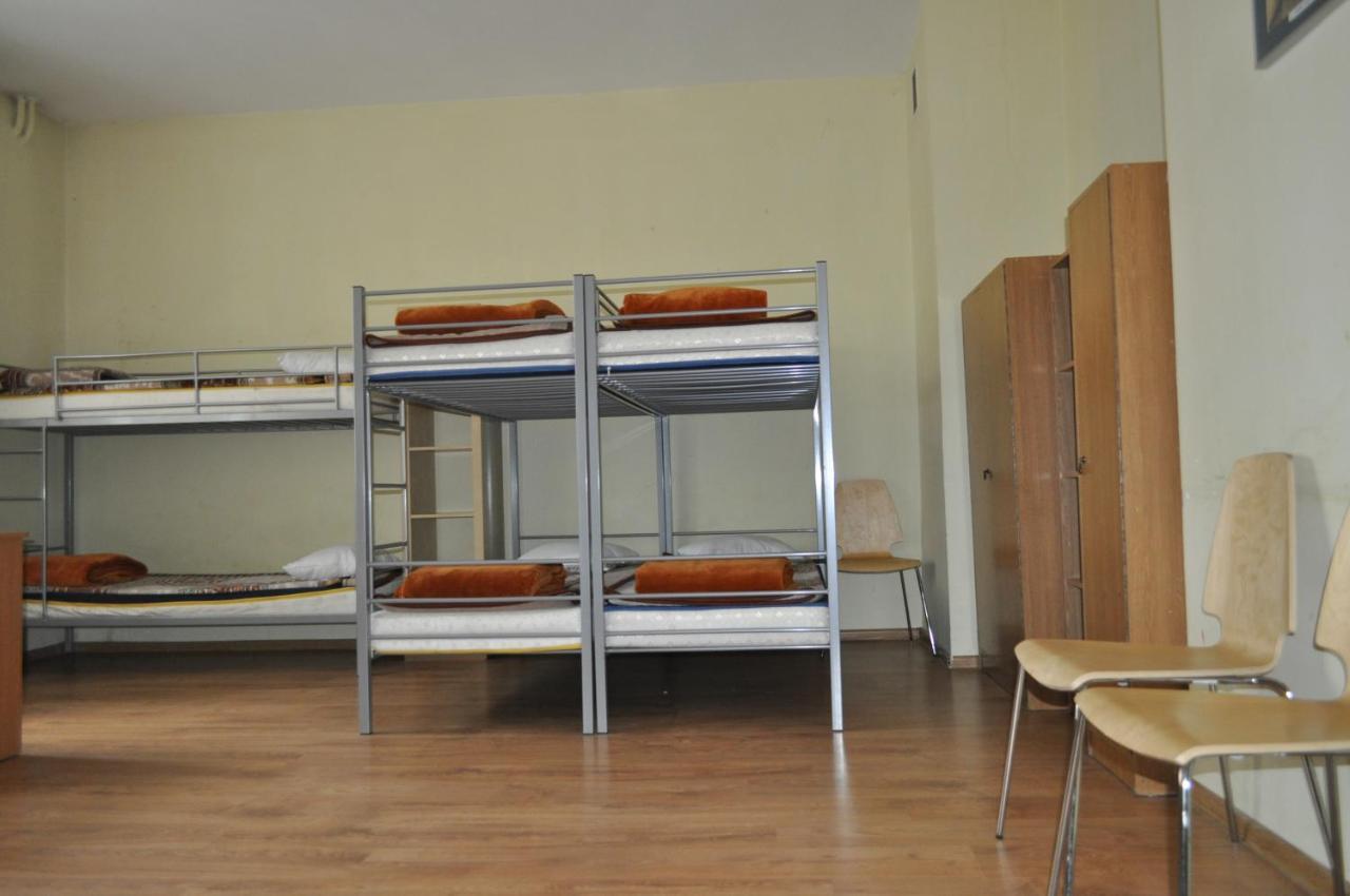 Sm Oleandry Hostel Kraków Zewnętrze zdjęcie