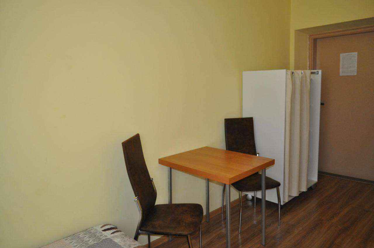 Sm Oleandry Hostel Kraków Zewnętrze zdjęcie