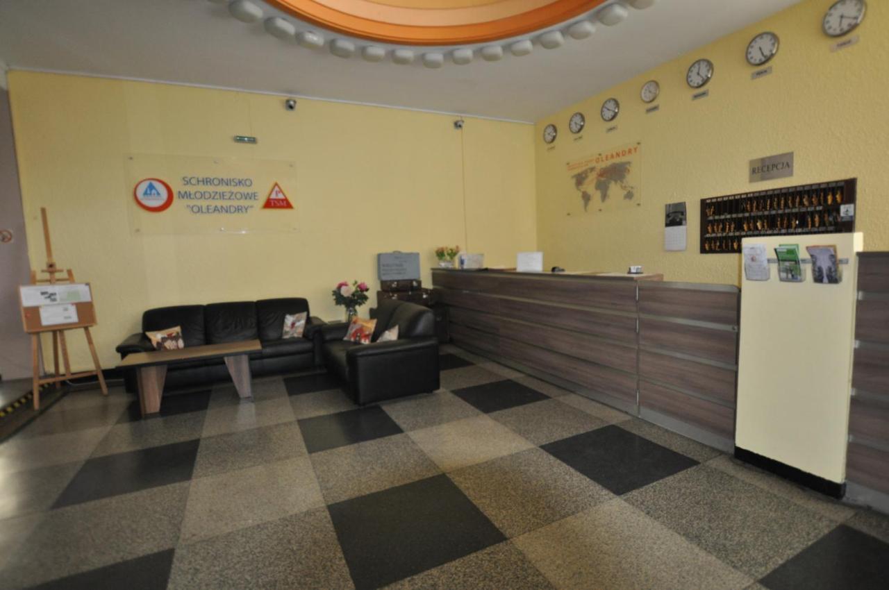 Sm Oleandry Hostel Kraków Zewnętrze zdjęcie